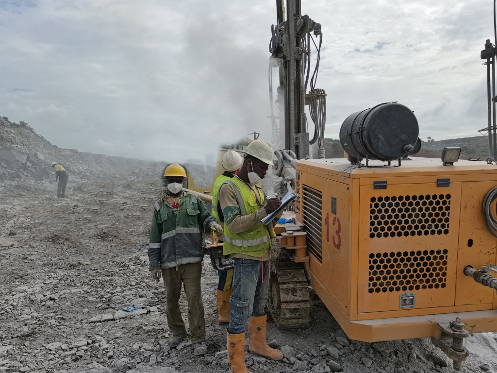  JK590BC尼日利亞施工現場